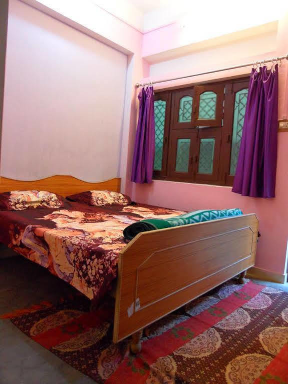 Marigold Guest House Варанасі Екстер'єр фото